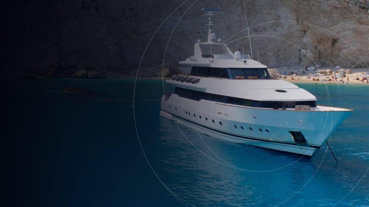 2.3.7_maritime_leisure_HERO_Cortesy OneWeb